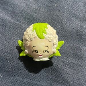 Chloe Flower Season 2 Shopkins